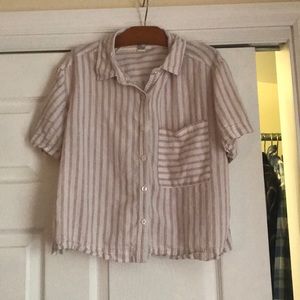 Bottom down shirt